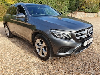 Used Mercedes-Benz GLC 2016 for sale - 76645963: Photo