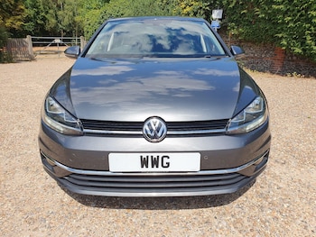 Used Volkswagen Golf 2018 for sale - 79395982: Photo