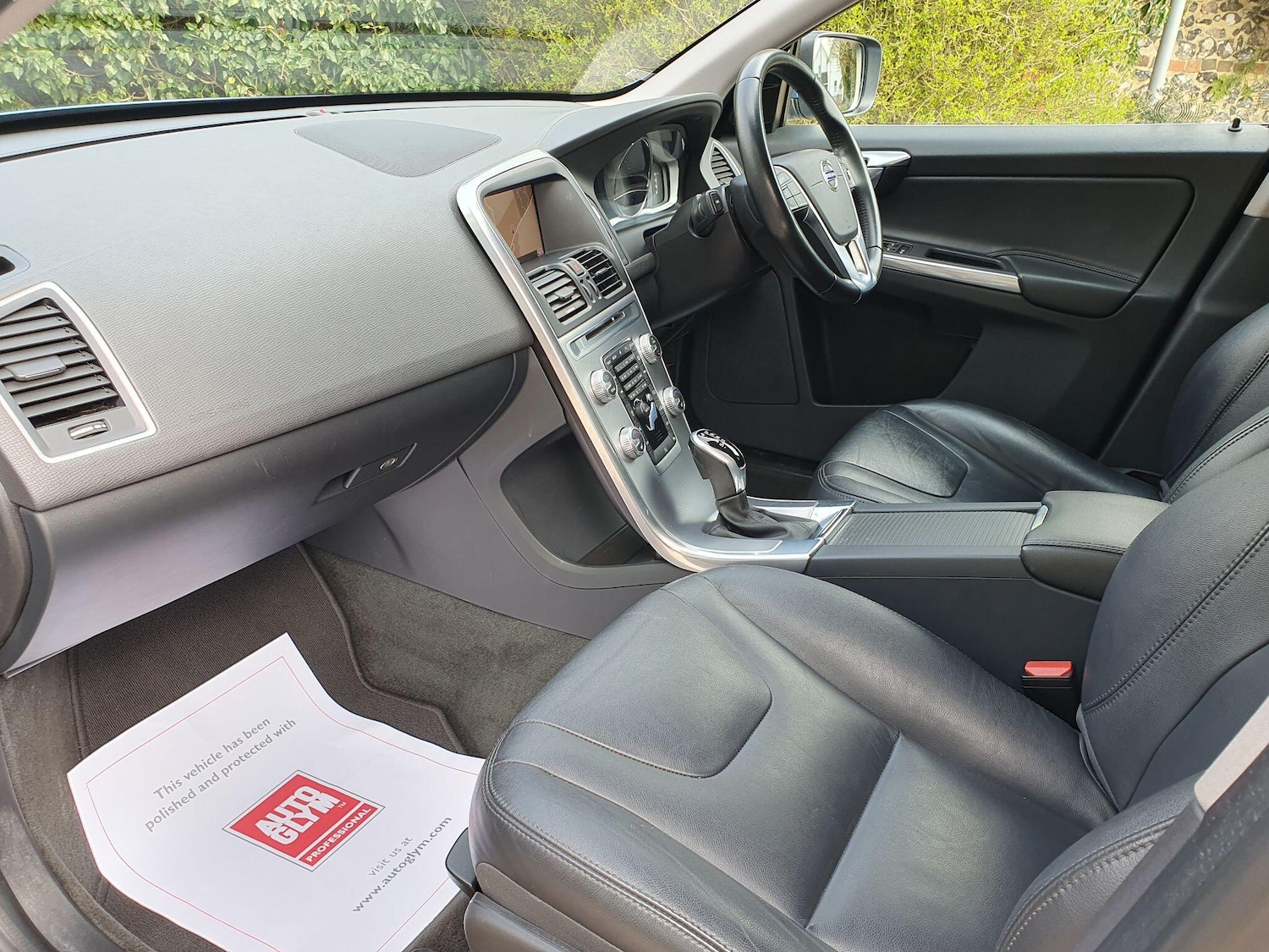 Used Volvo XC60 2017 for sale - 78047479: Photo 23