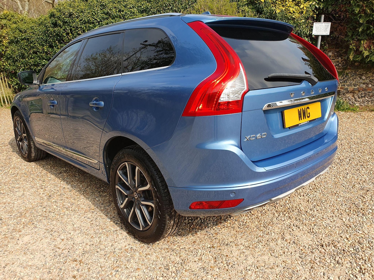 Used Volvo XC60 2017 for sale - 78047479: Photo 8