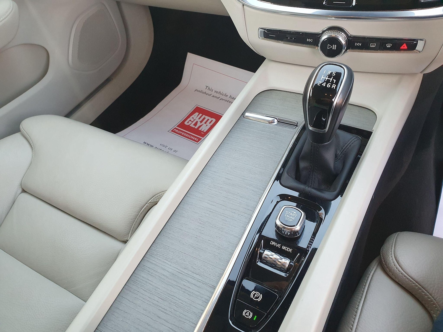 Used Volvo V60 2019 for sale - 77015796: Photo 11