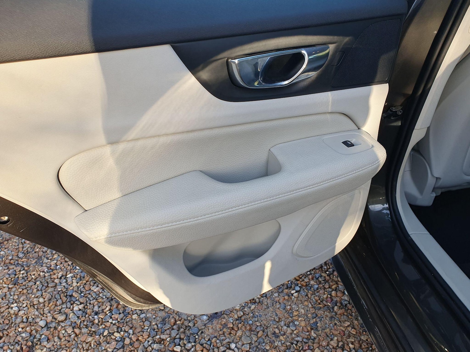 Used Volvo V60 2019 for sale - 77015796: Photo 20