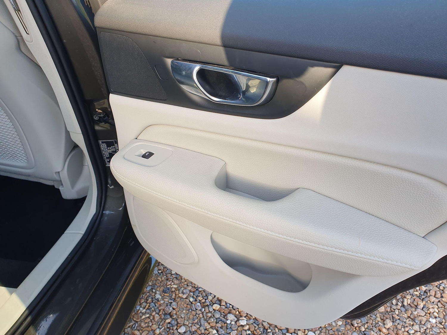 Used Volvo V60 2019 for sale - 77015796: Photo 21