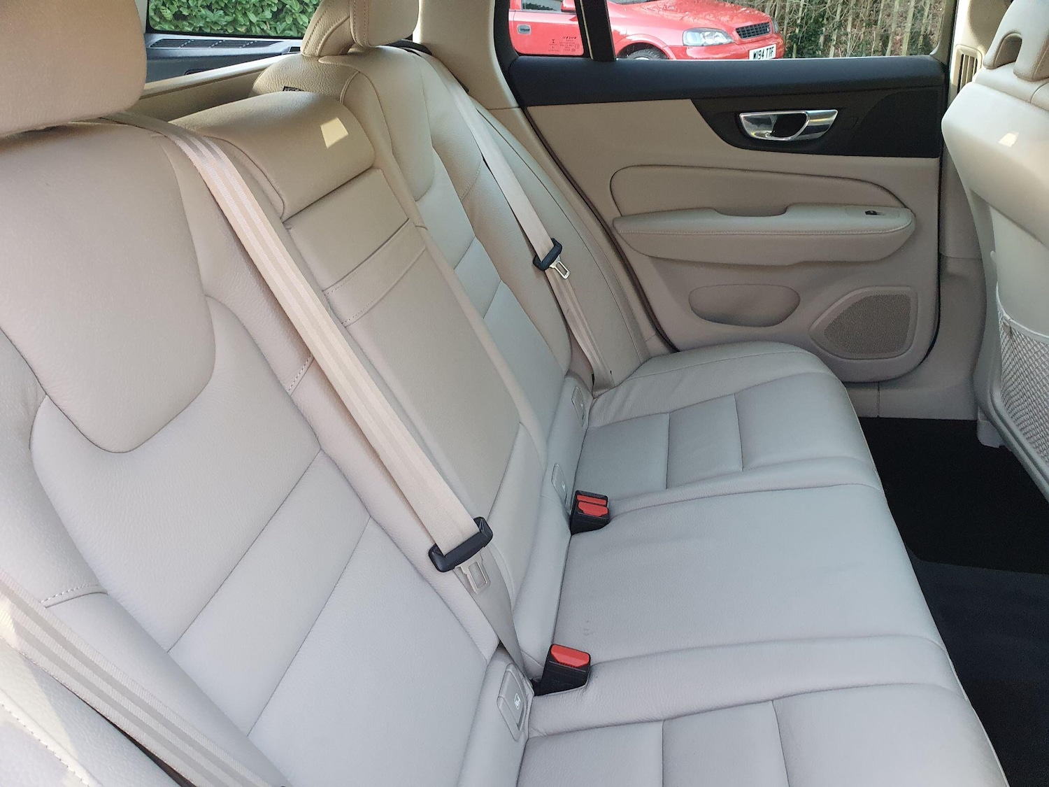 Used Volvo V60 2019 for sale - 77015796: Photo 26