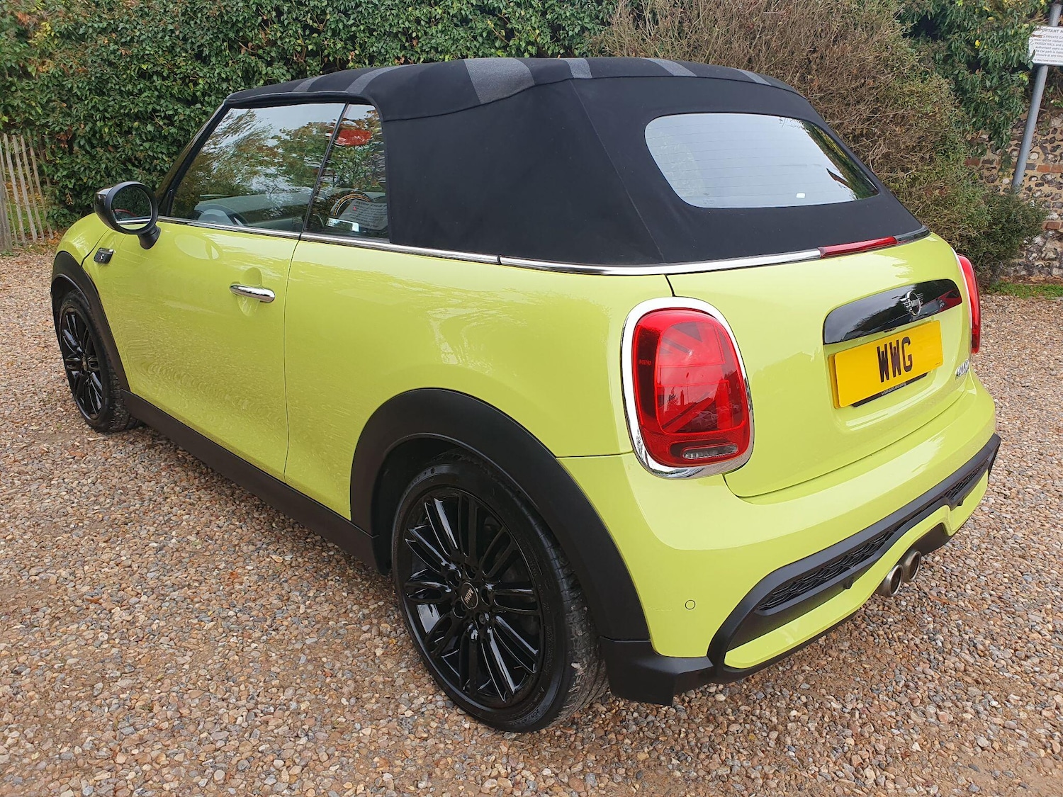 Used MINI Convertible 2022 for sale - 76645683: Photo 10
