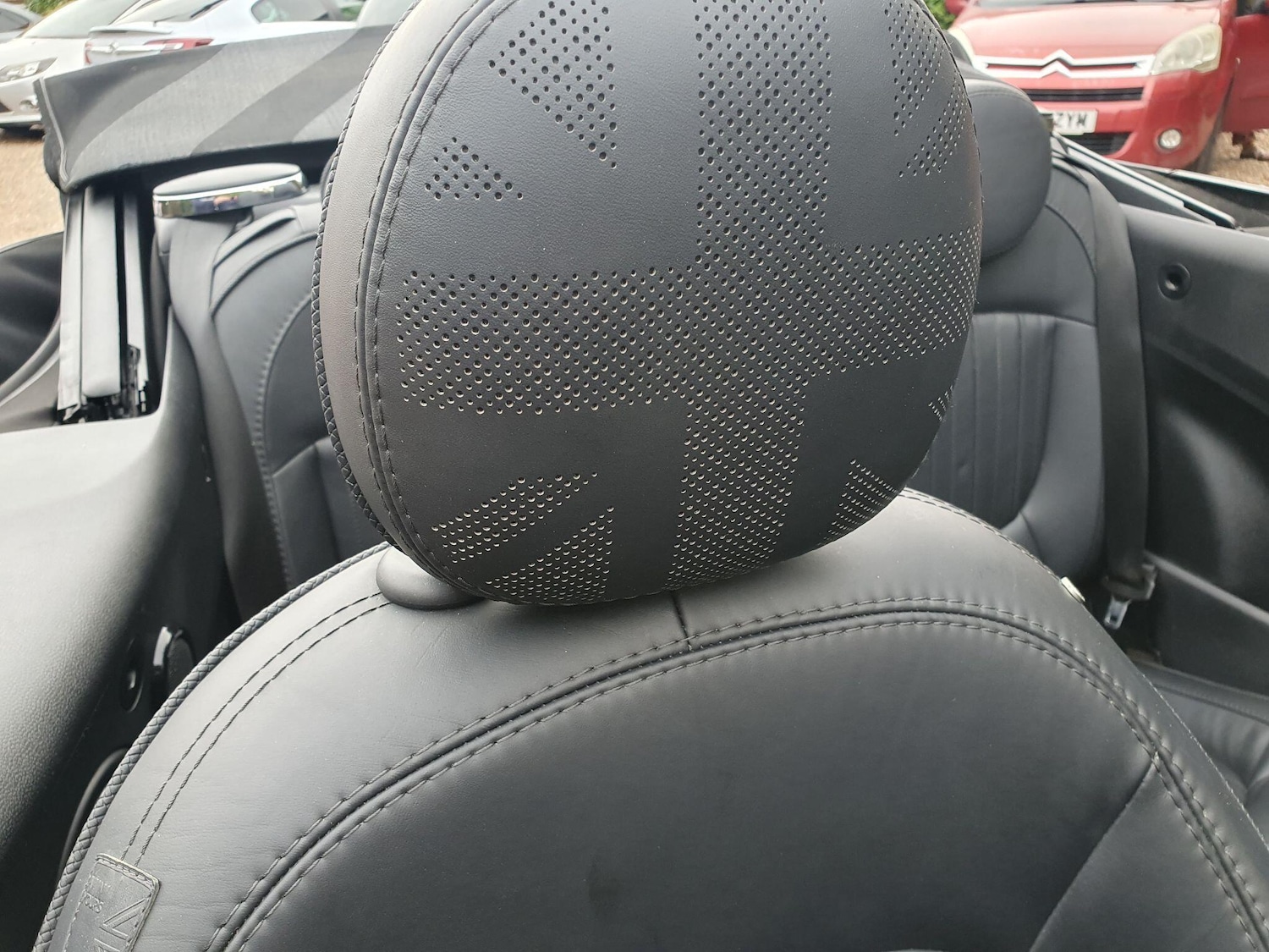 Used MINI Convertible 2022 for sale - 76645683: Photo 29