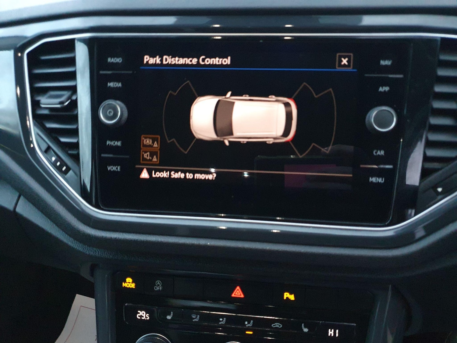 Used Volkswagen T-Roc for sale - 77278675: Photo 17