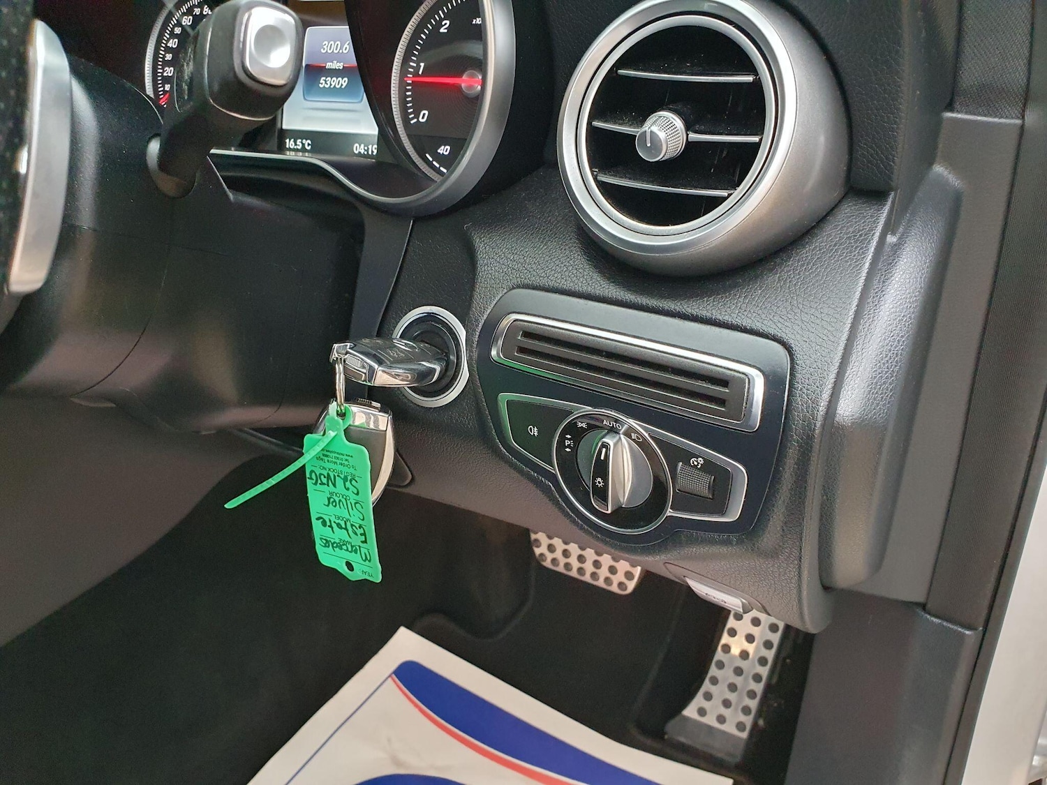 Used Mercedes-Benz C Class 2016 for sale - 76994270: Photo 14