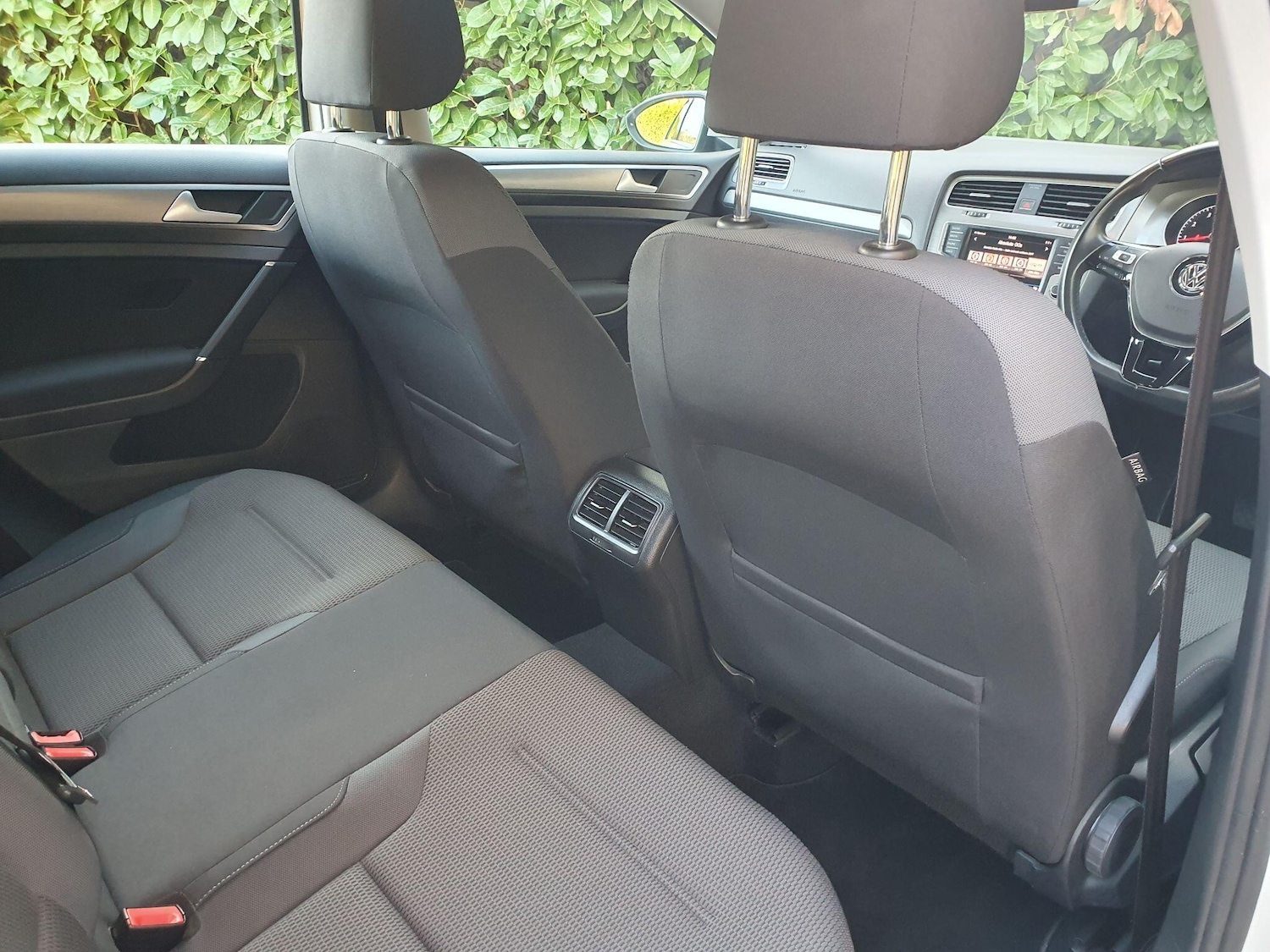 Used Volkswagen Golf 2017 for sale - 76644782: Photo 15