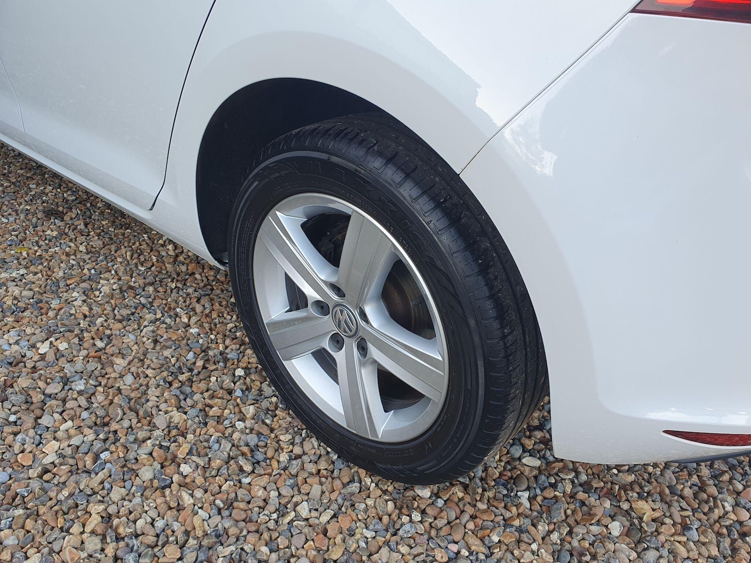 Used Volkswagen Golf 2017 for sale - 76644782: Photo 7