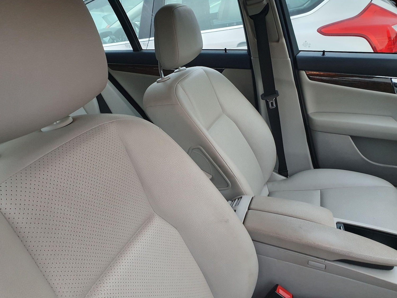 Used Mercedes-Benz C Class 2009 for sale - 76866195: Photo 6