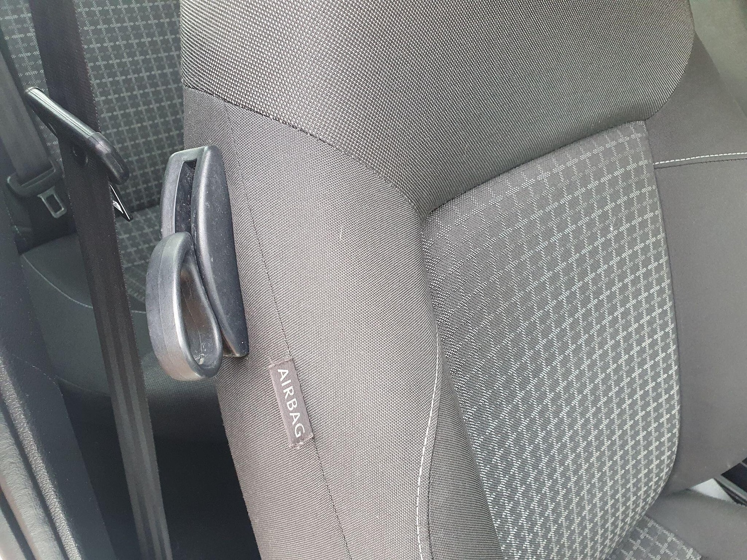 Used Volkswagen Polo 2014 for sale - 76645327: Photo 14