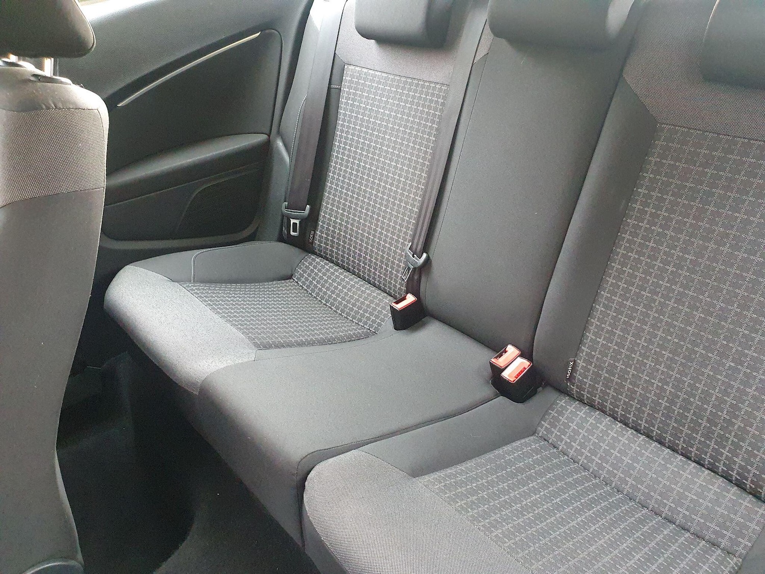 Used Volkswagen Polo 2014 for sale - 76645327: Photo 21