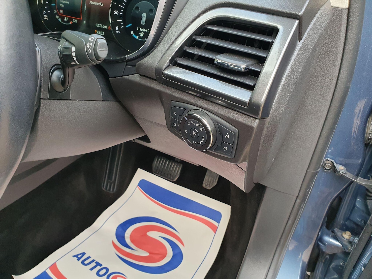 Used Ford Mondeo 2019 for sale - 76995254: Photo 25