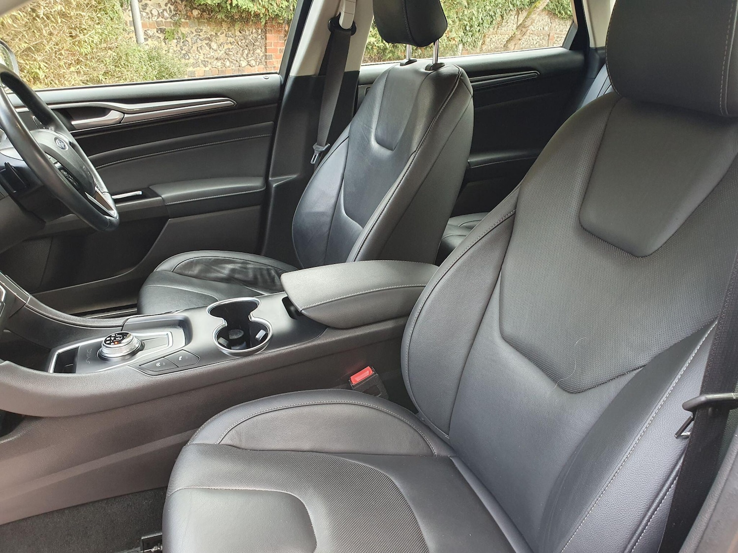 Used Ford Mondeo 2019 for sale - 76995254: Photo 30