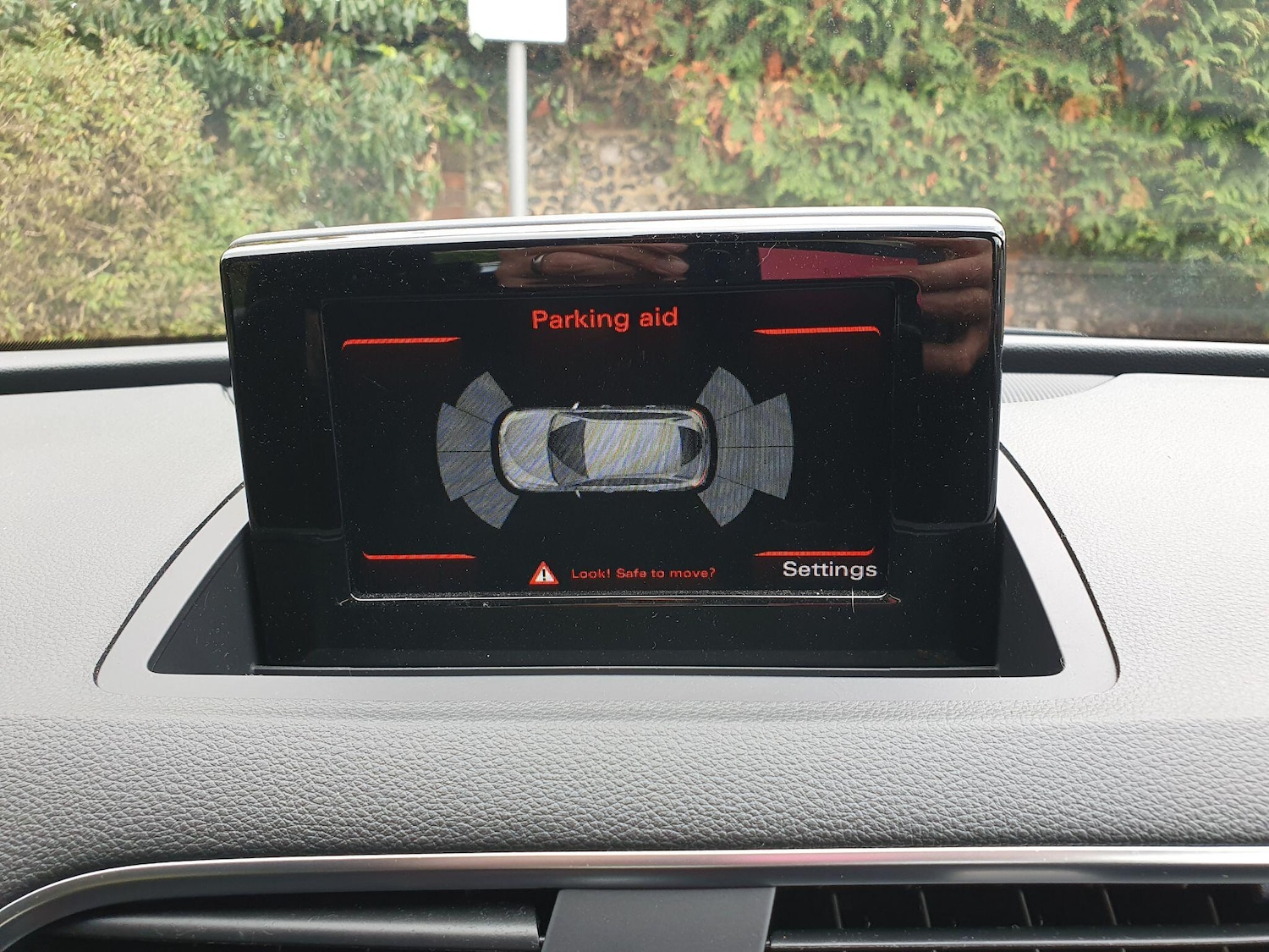 Used Audi Q3 2017 for sale - 76994344: Photo 10