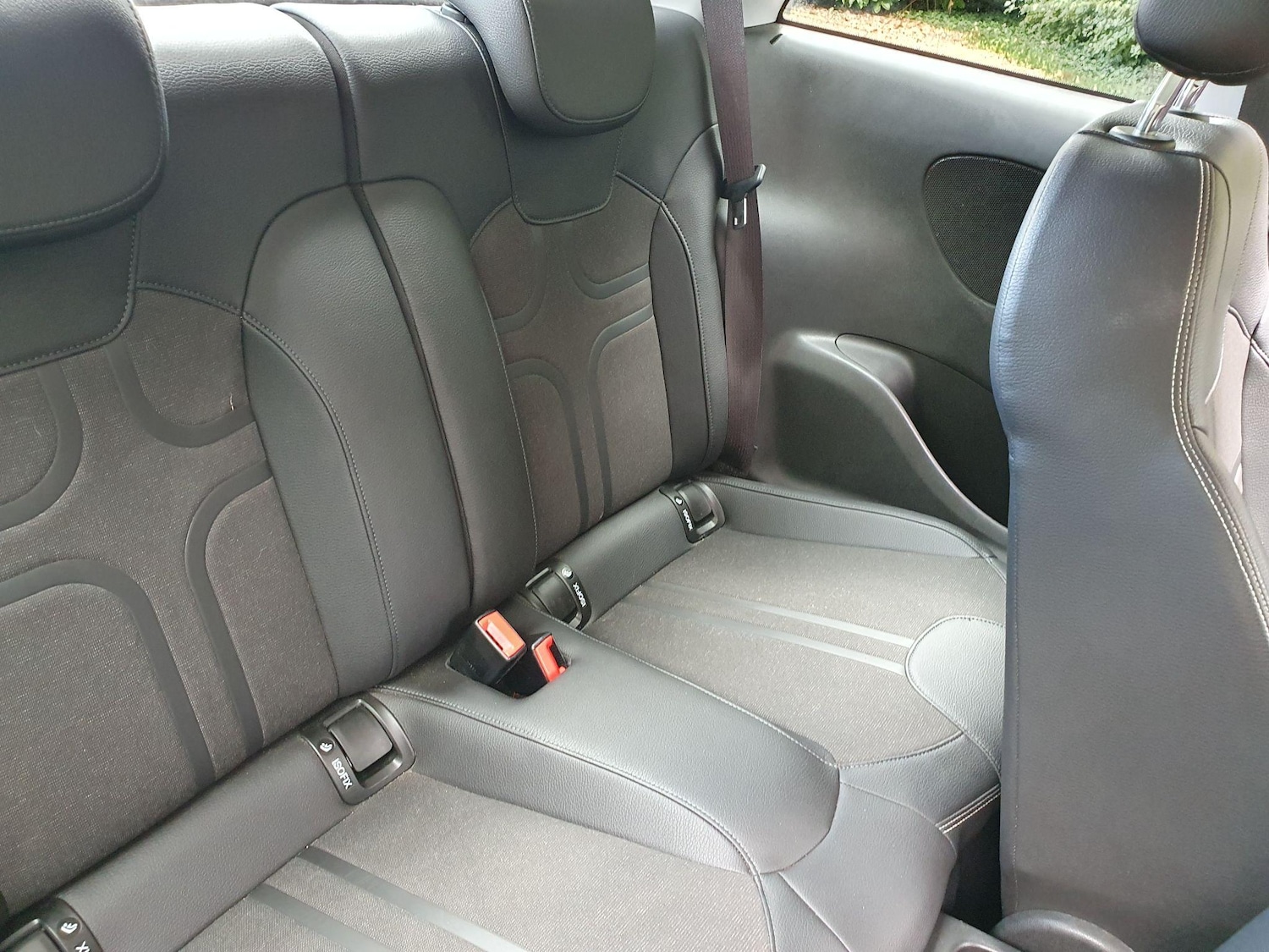 Used Vauxhall ADAM 2015 for sale - 76645059: Photo 22