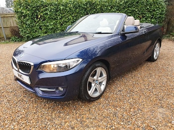 Used BMW 2 Series 2015 for sale - 77893136: Photo