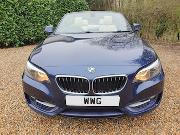 Used BMW 2 Series 2015 for sale - 77893136: Photo