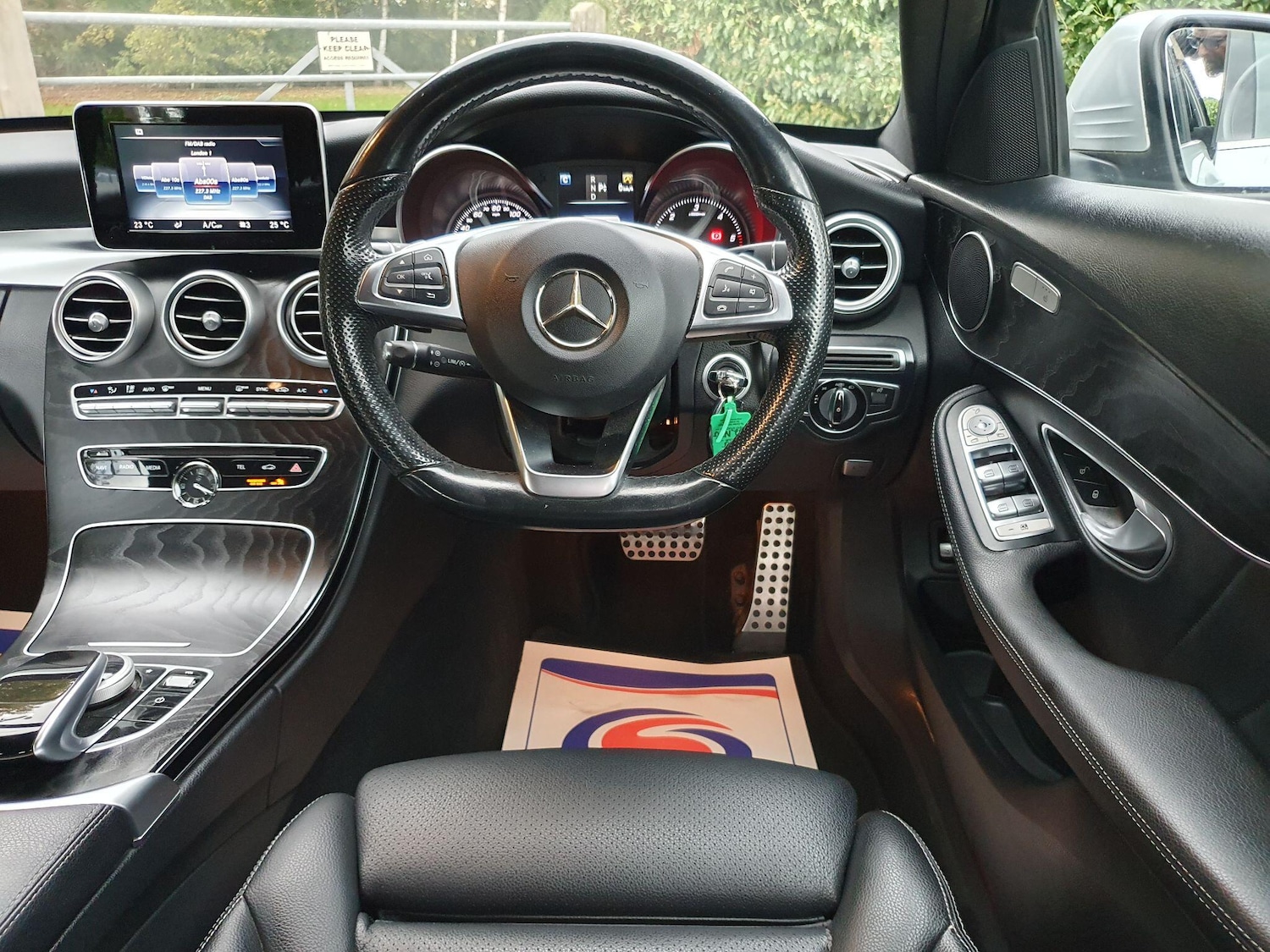 Used Mercedes-Benz C Class 2016 for sale - 76645505: Photo 15