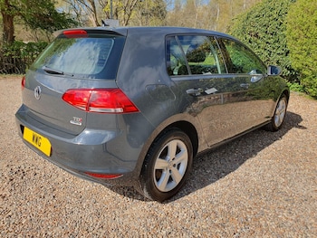 Used Volkswagen Golf 2016 for sale - 78245530: Photo