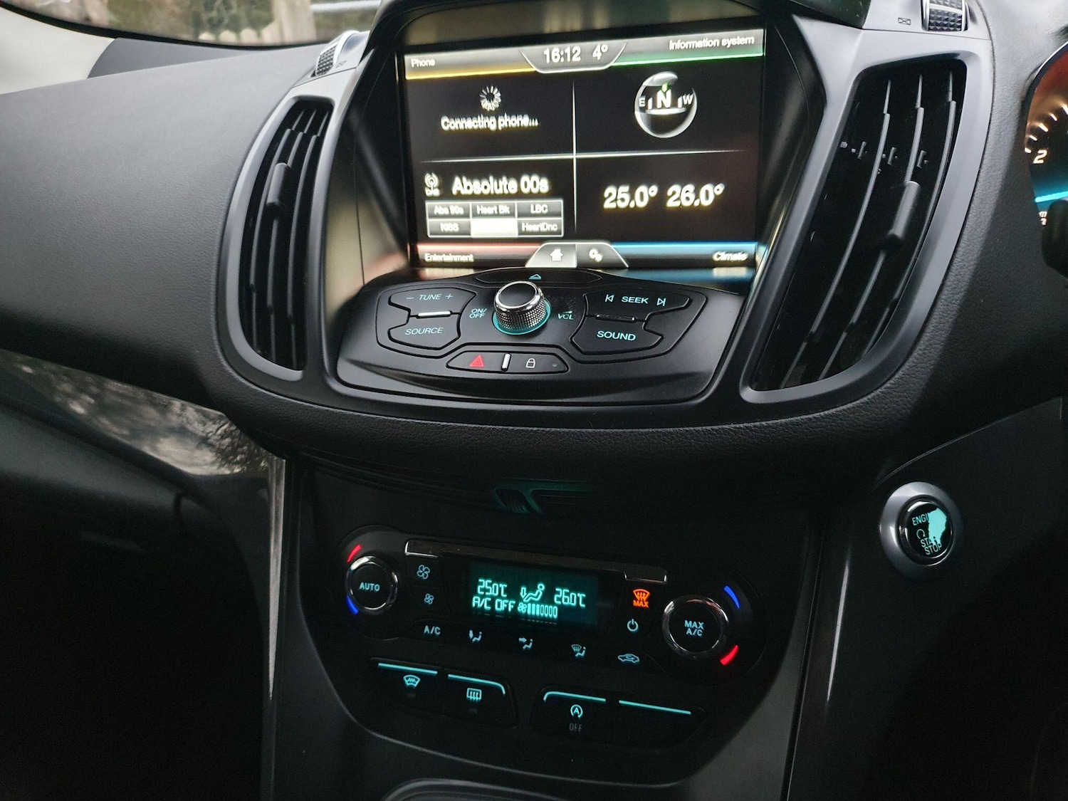 Used Ford Kuga 2016 for sale - 76666771: Photo 9