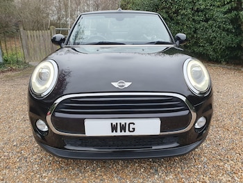 Used MINI Convertible 2018 for sale - 77066322: Photo
