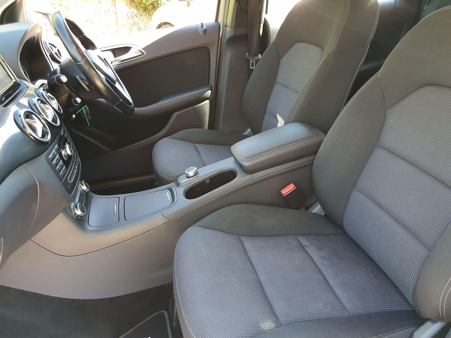 Used Mercedes-Benz B Class 2014 for sale - 78171178: Photo 18