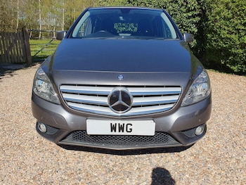 Used Mercedes-Benz B Class 2014 for sale - 78171178: Photo