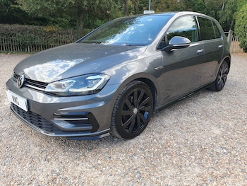 Used Volkswagen Golf 2018 for sale - 79609598: Photo