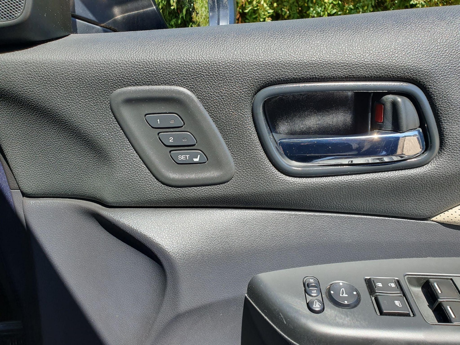 Used Honda CR-V 2015 for sale - 76646337: Photo 15