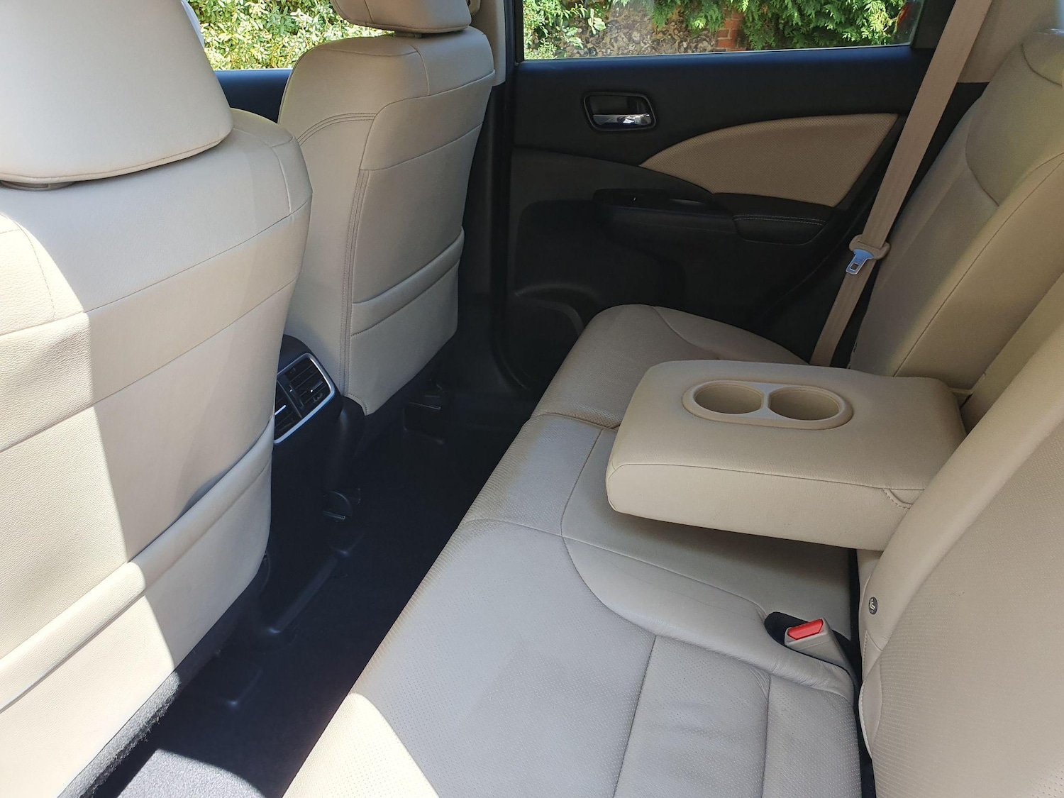 Used Honda CR-V 2015 for sale - 76646337: Photo 24