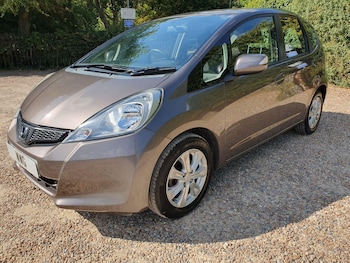 Used Honda Jazz 2013 for sale - 79256081: Photo