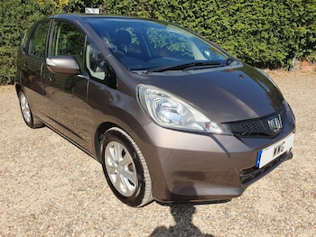 Used Honda Jazz 2013 for sale - 79256081: Photo