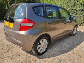 Used Honda Jazz 2013 for sale - 79256081: Photo