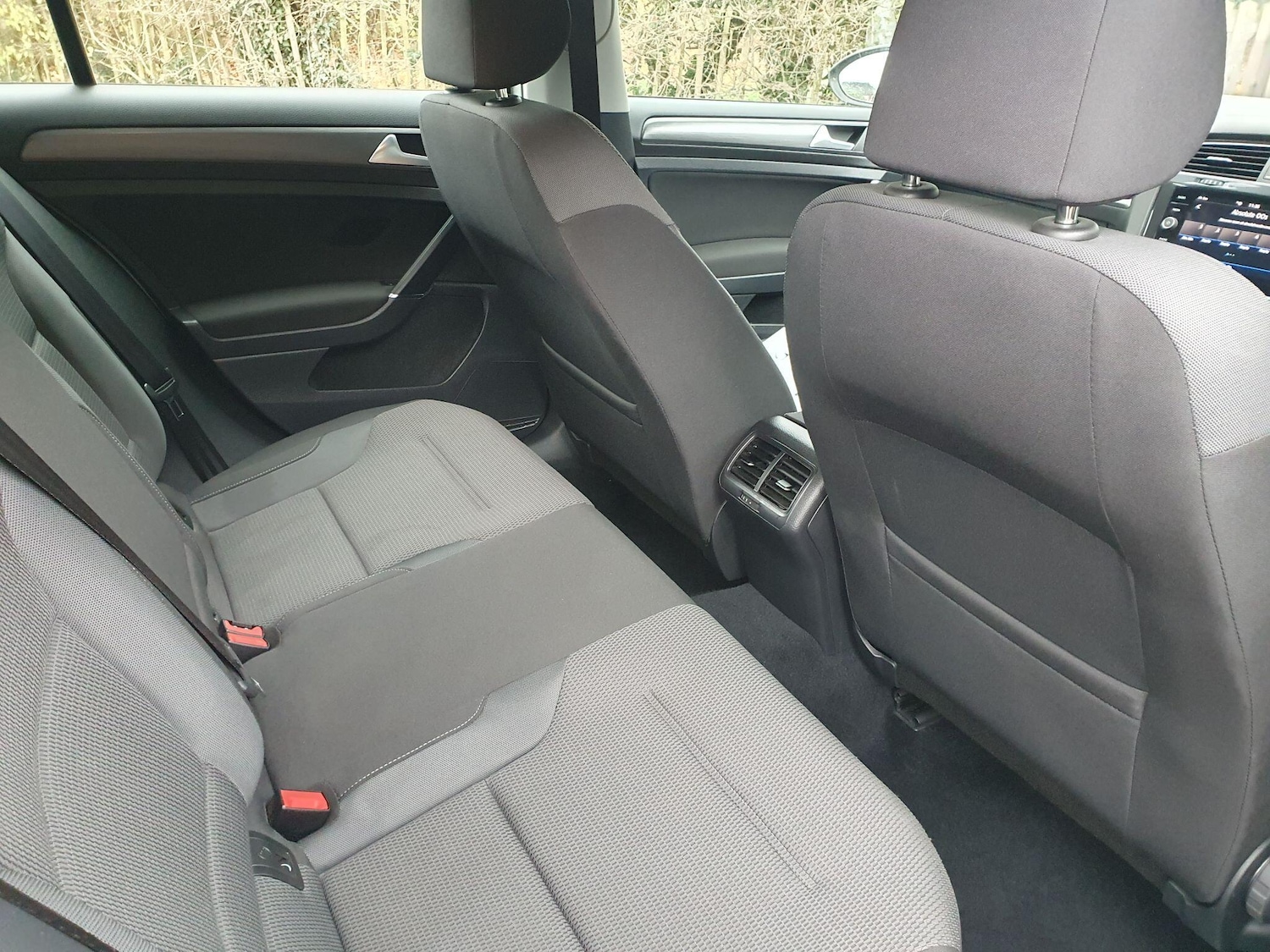 Used Volkswagen Golf 2018 for sale - 76690032: Photo 18