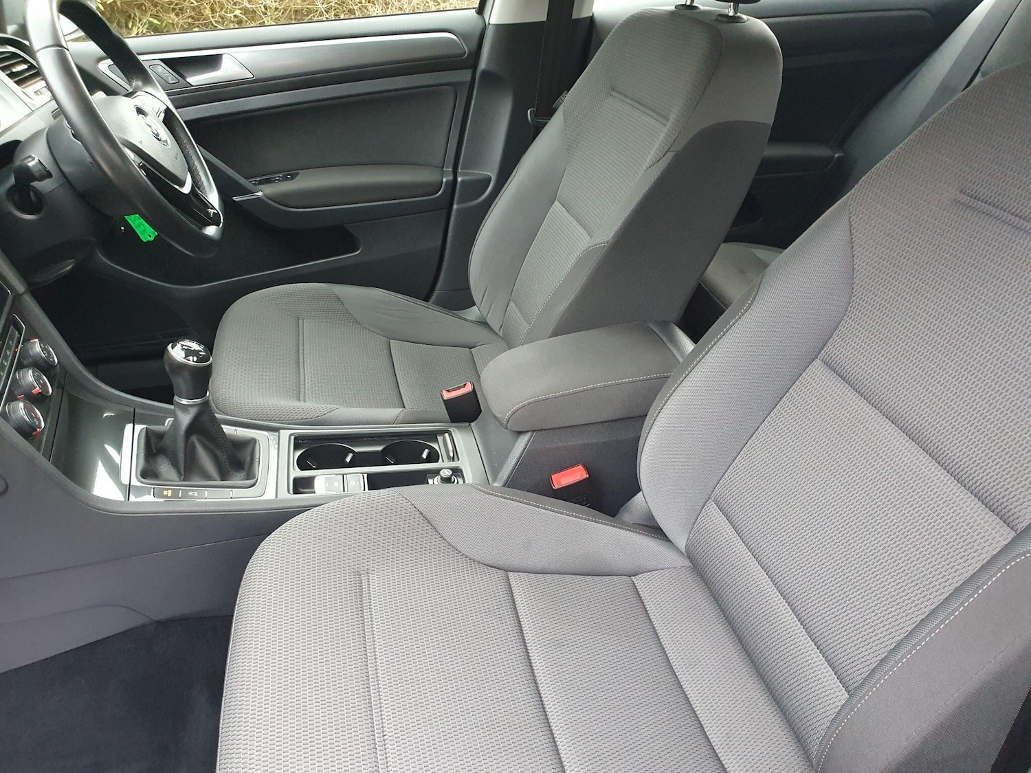 Used Volkswagen Golf 2018 for sale - 76690032: Photo 23