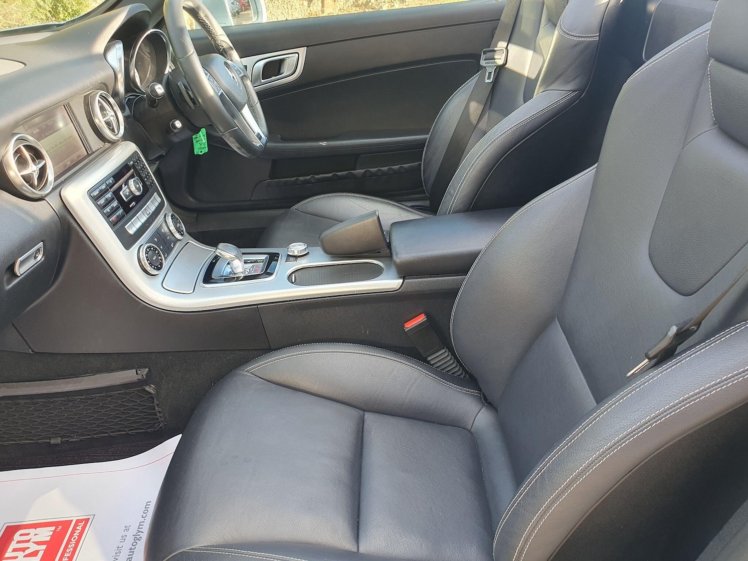 Used Mercedes-Benz SLK 2015 for sale - 76645438: Photo 25