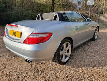 Used Mercedes-Benz SLK 2015 for sale - 76645438: Photo