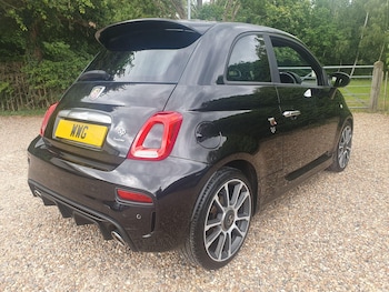 Used Abarth 595 2017 for sale - 78601700: Photo