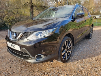 Used Nissan Qashqai 2017 for sale - 76992235: Photo