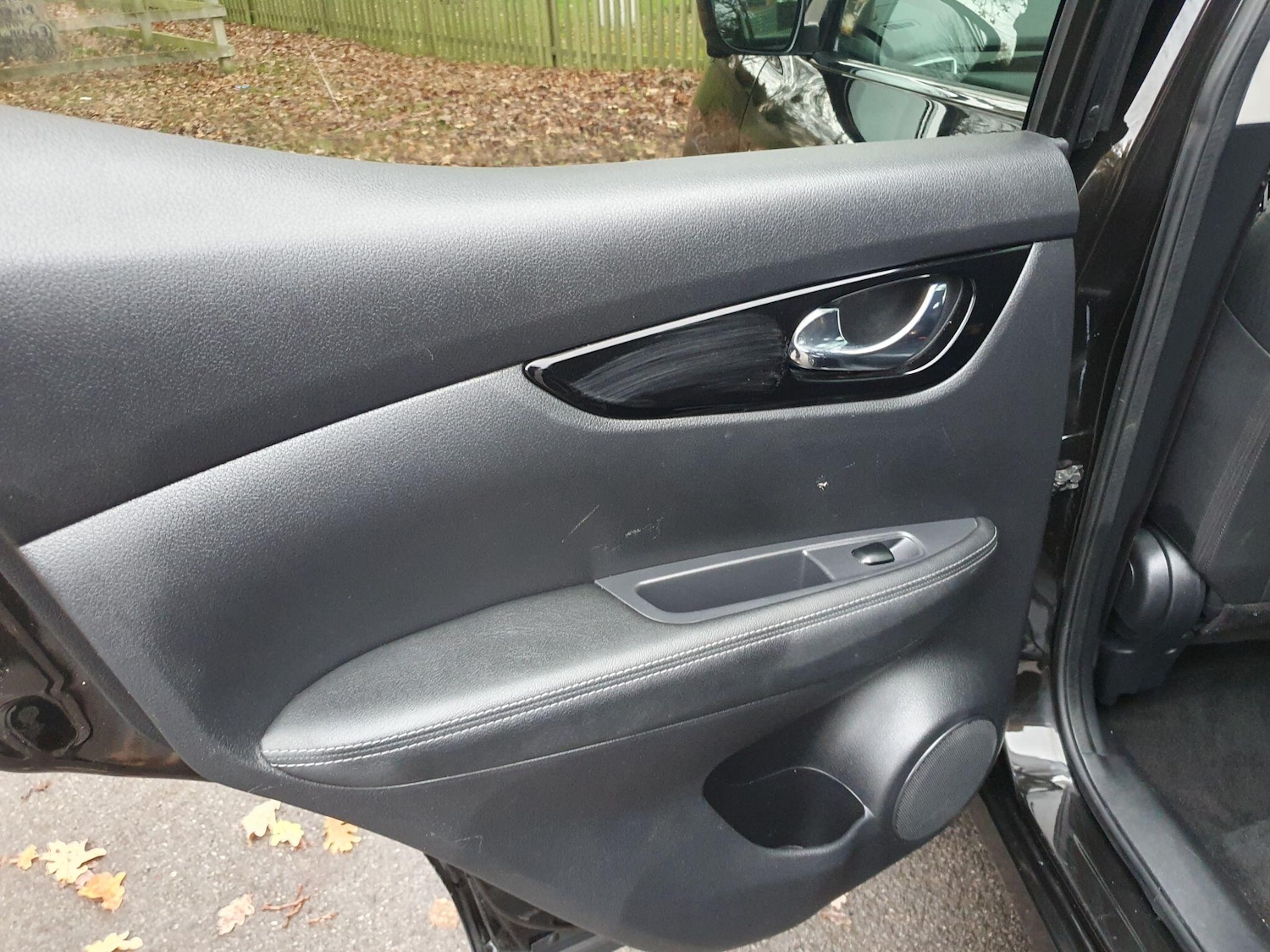 Used Nissan Qashqai 2017 for sale - 76992235: Photo 30