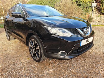 Used Nissan Qashqai 2017 for sale - 76992235: Photo