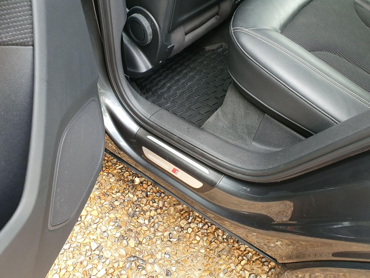 Used Audi Q3 2017 for sale - 76645528: Photo 24