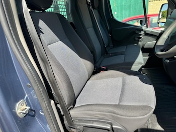 Used Nissan NV400 2021 for sale - 78752631: Photo