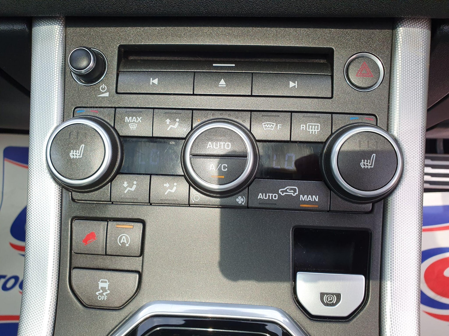 Used Land Rover Range Rover Evoque 2016 for sale - 77097969: Photo 10