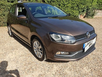 Used Volkswagen Polo 2015 for sale - 79669398: Photo