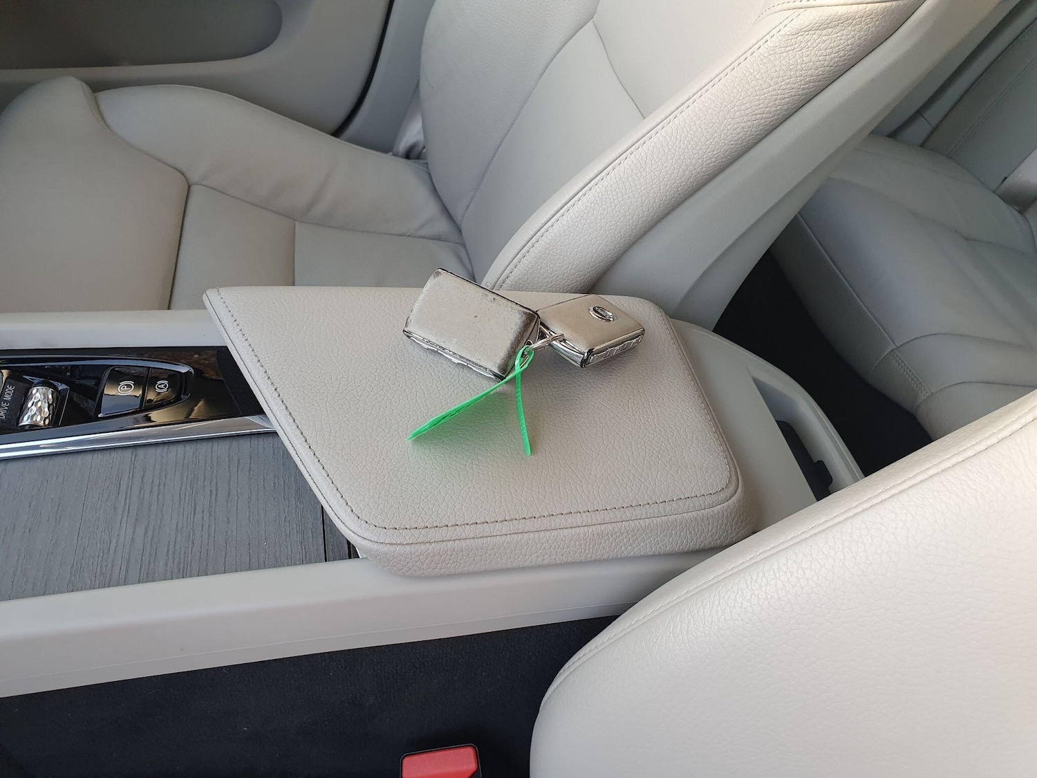 Used Volvo V60 2019 for sale - 77646719: Photo 27