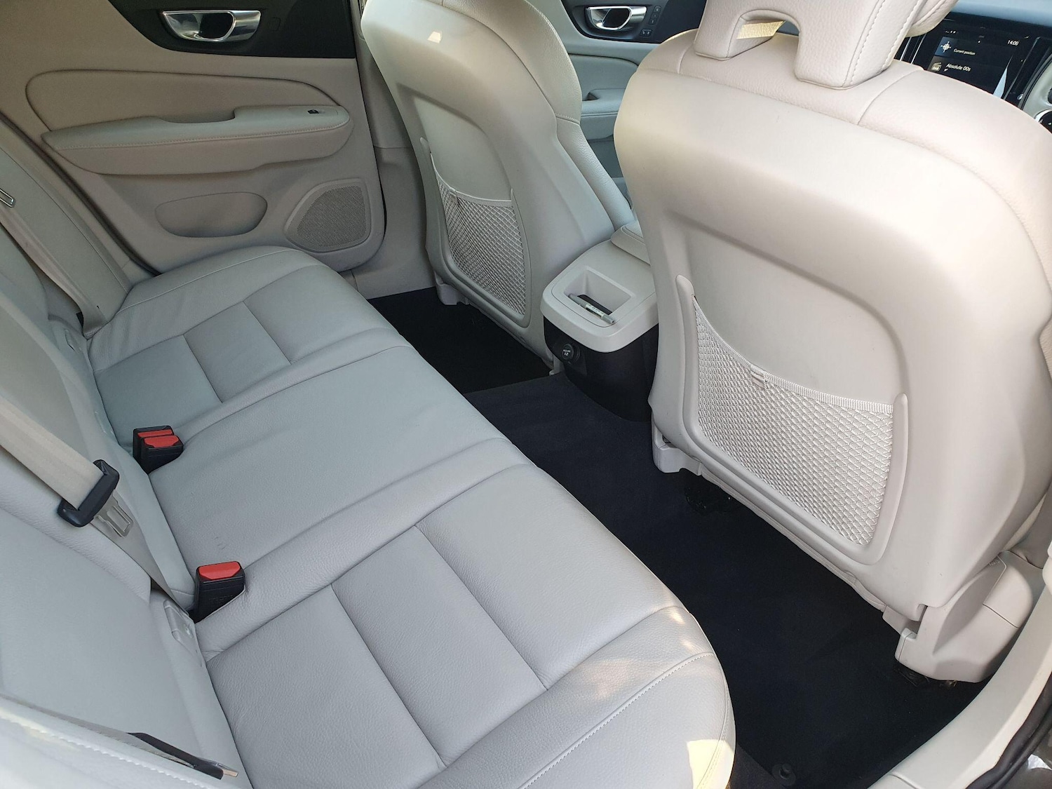 Used Volvo V60 2019 for sale - 77646719: Photo 28