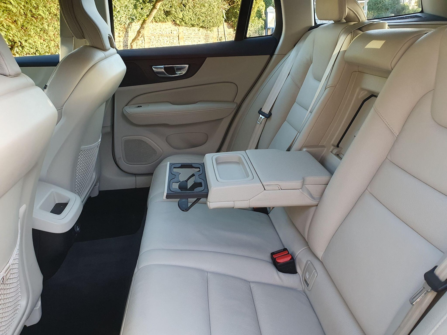 Used Volvo V60 2019 for sale - 77646719: Photo 29